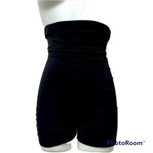 Assets Spanx Women's Shaping High Waist Shorts Mid-thigh Shaper - Black